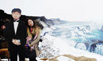 Girl takes father’s portrait to travel the world