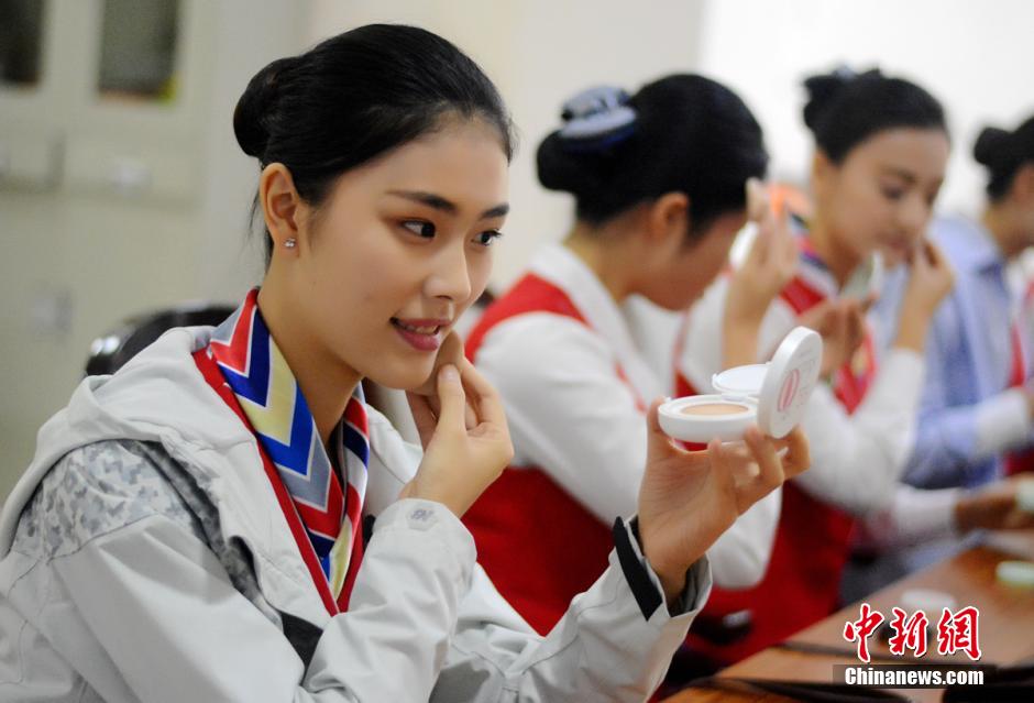 Charming girls vie for flight attendant jobs