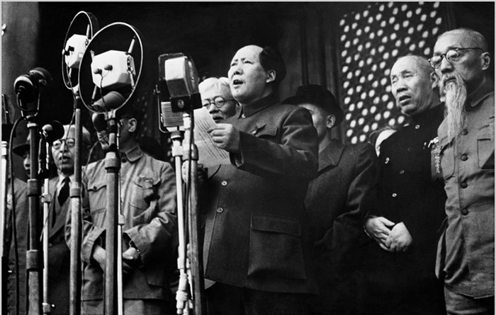 Chinese leaders in lens of photographer Hou Bo