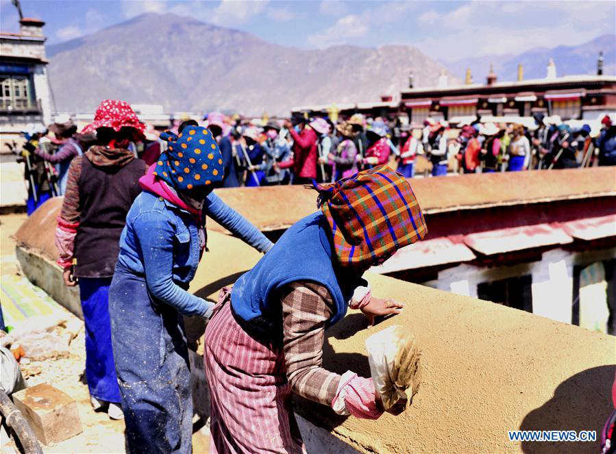 Xinhua weekly photos: April 11- April 17
