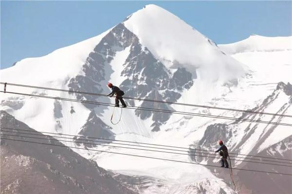World’s highest power transmission project completed in Tibet