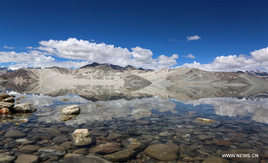 Scenery of Baisha Lake in Akto County, China's Xinjiang