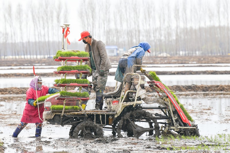 To carry forward Beidou spirit in new era