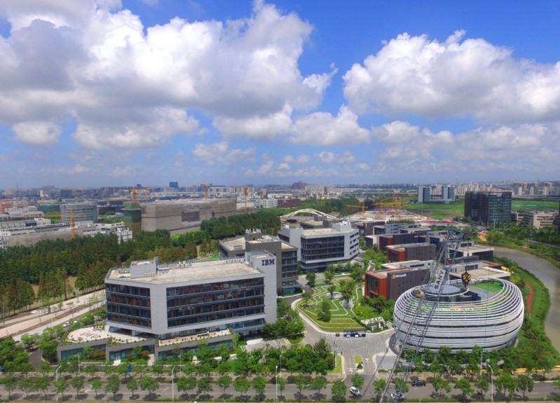 Shanghai Pudong New Area witnesses magnificent development in past 30 years