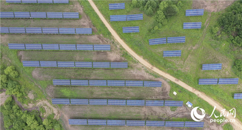 Gigantic centralized PV project glitters in NE China