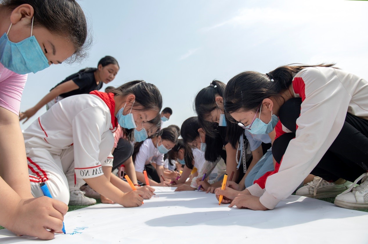 China to incorporate education programs promoting eco-civilization into national education system