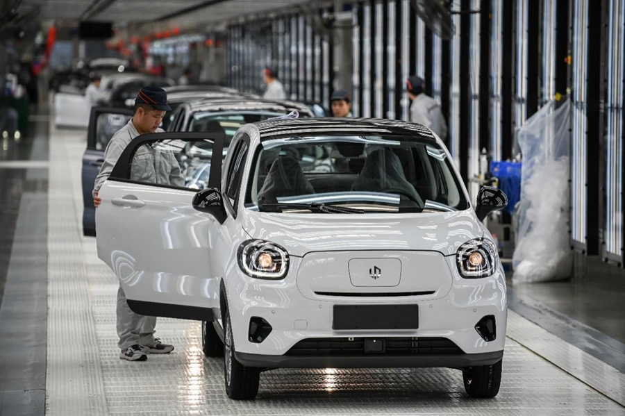 China speeds up construction of clean, low-carbon society