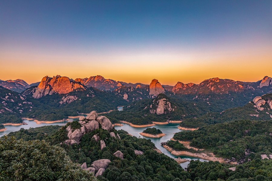 Picturesque scenery of Wushan Tianchi Lake in SE China’s Fujian