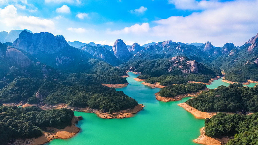 Picturesque scenery of Wushan Tianchi Lake in SE China’s Fujian