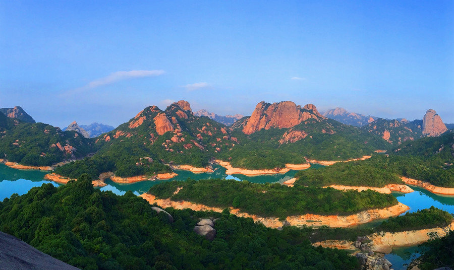Picturesque scenery of Wushan Tianchi Lake in SE China’s Fujian