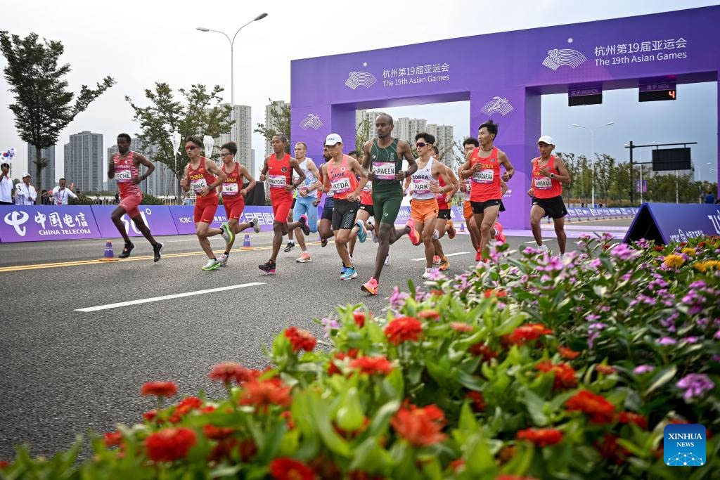 Highlights of Marathon Finals of Athletics at 19th Asian Games