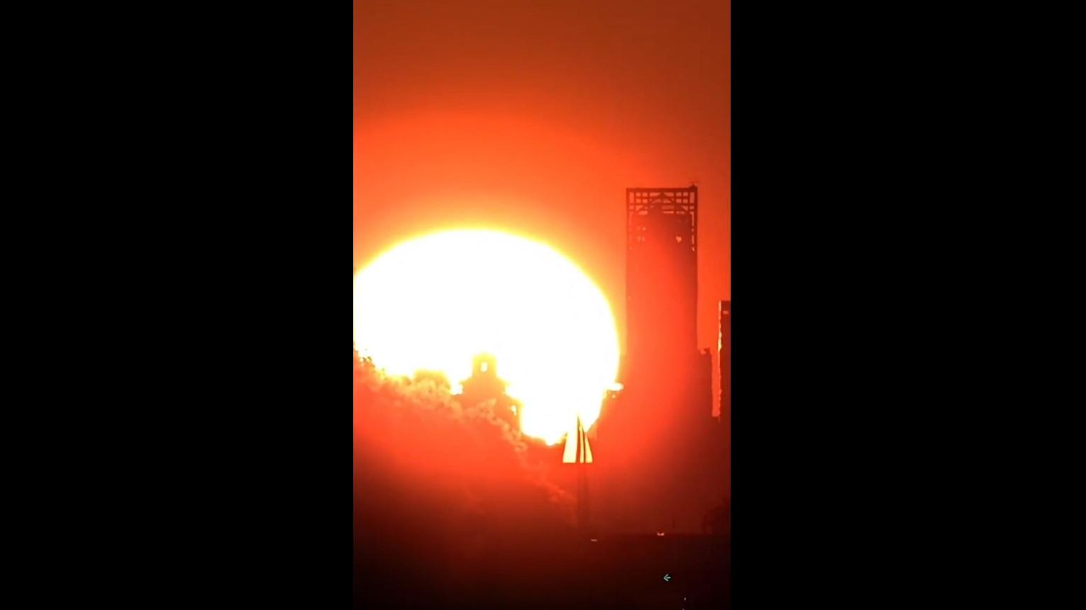 Beijing's stunning 'hanging sun' heralds autumn equinox