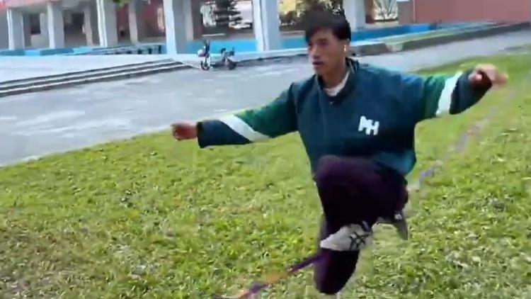 Slackline stunts