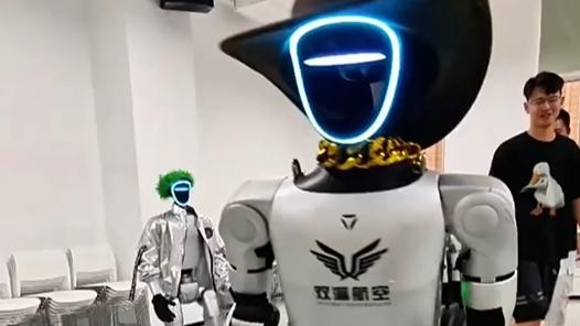 Robot on the beat