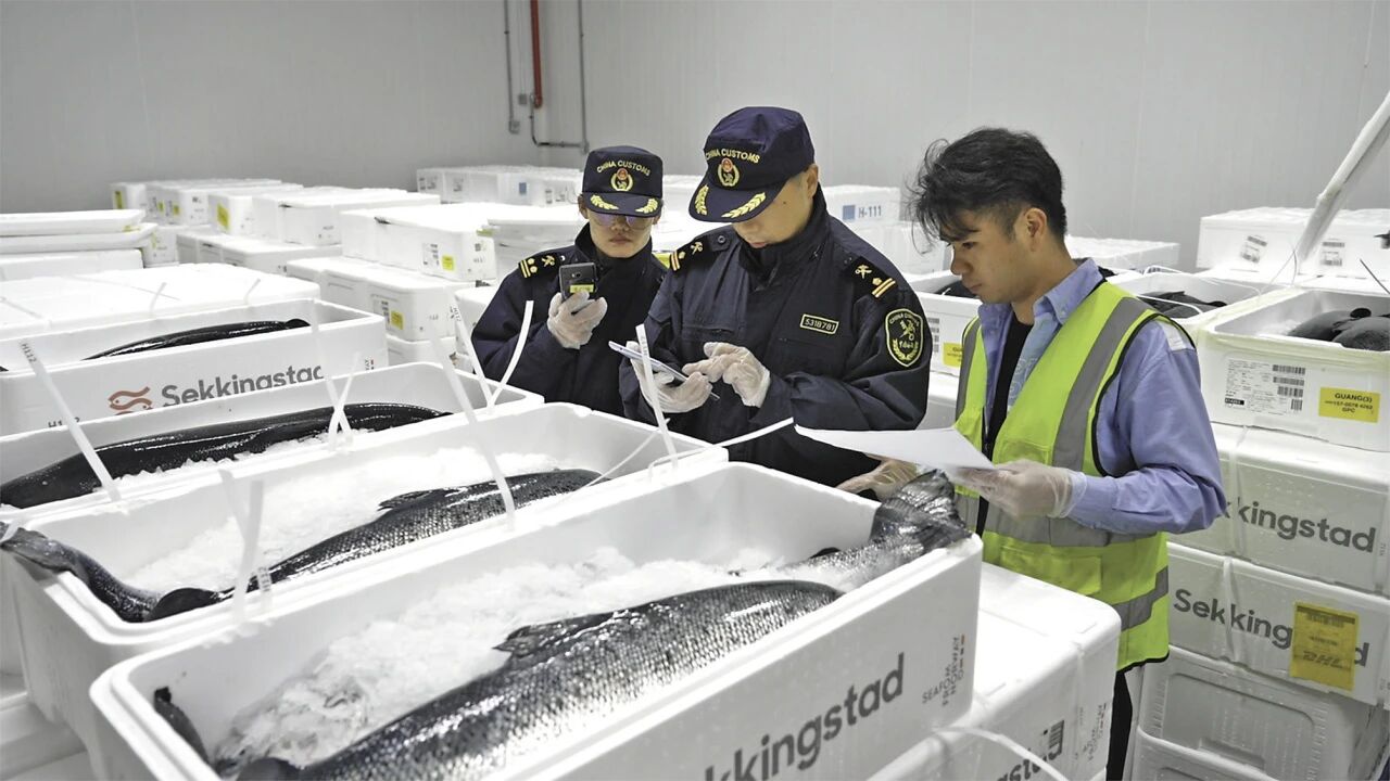 2aca422f92844b57a643947e6ae9d21c