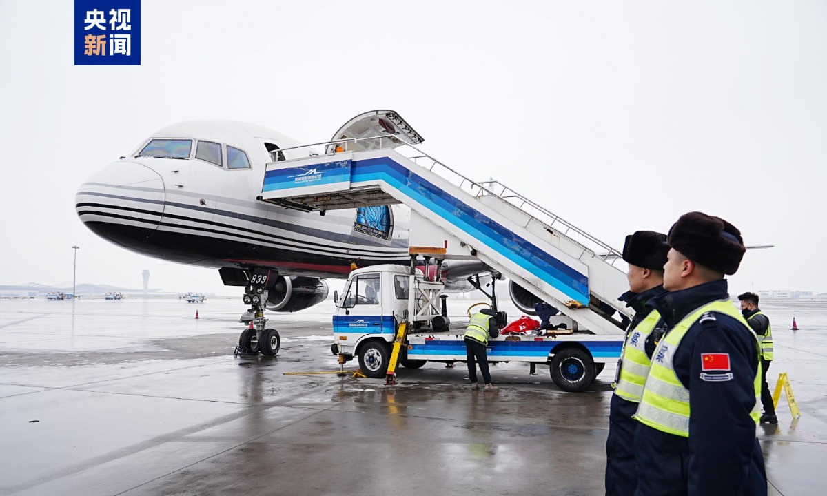 The first cargo route between Urumqi in Northwest China's Xinjiang Uygur Autonomous Region and Islamabad in Pakistan officially commences operation on March 4, 2025. Photo：CMG