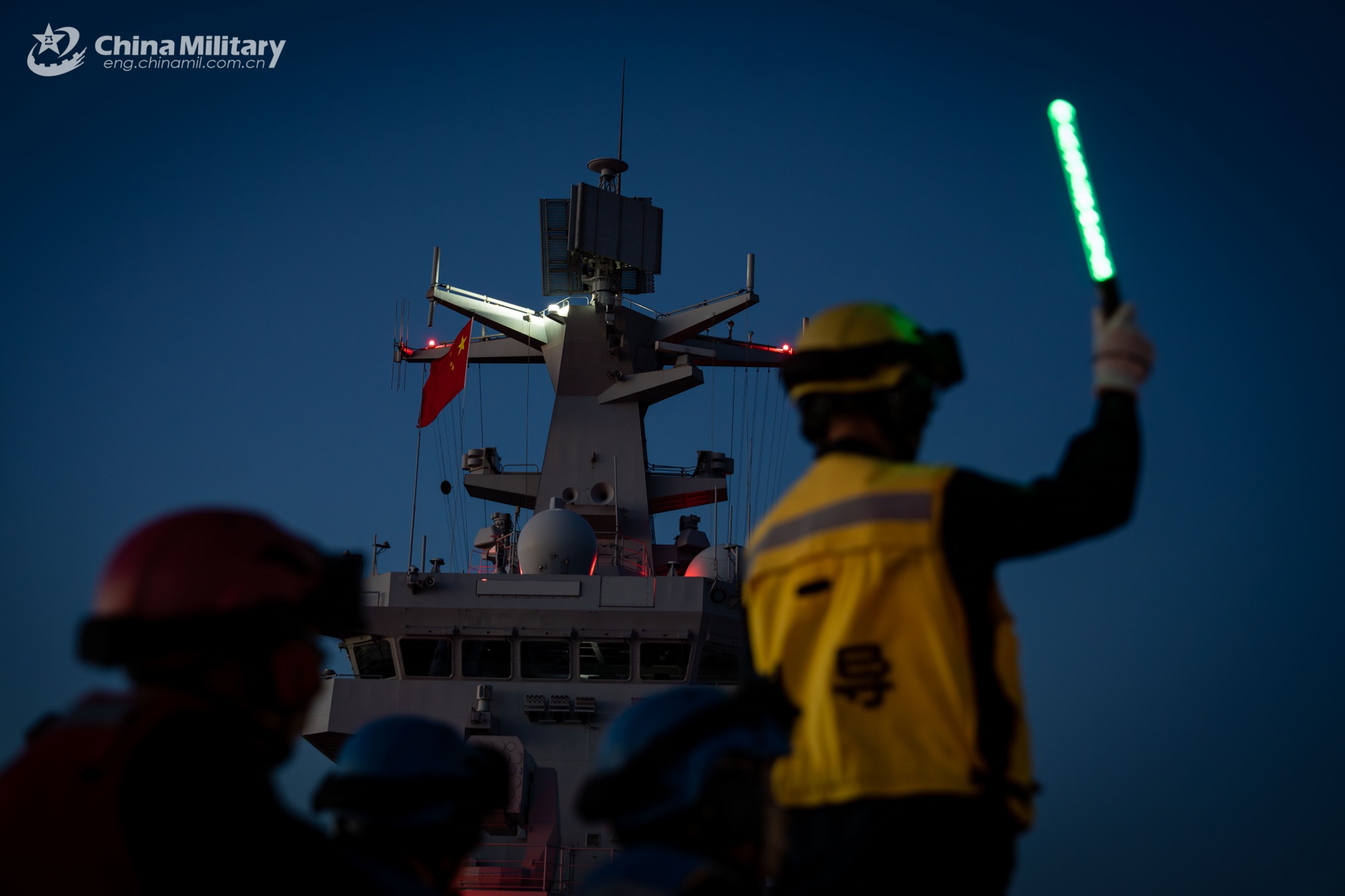 Ship-borne helicopter in nighttime takeoff and landing training
